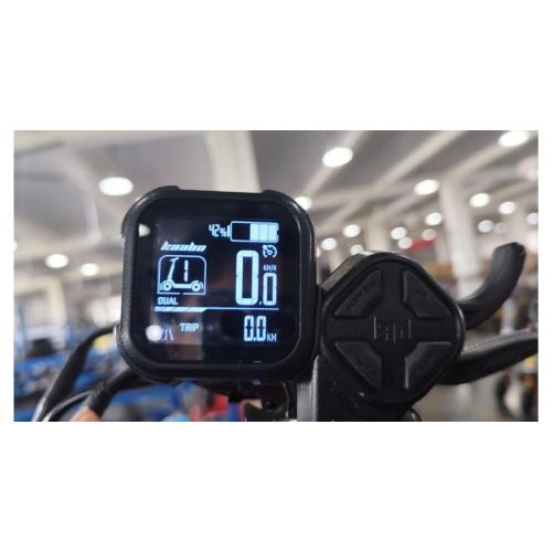 Kaabo Mantis 10 ECO 800 &nbsp; Der Kaabo Mantis Lite Elektroroller hat eine starke Beschleunigung, eine ausgezeichnete Leistung für diese lustigen Wochenendfahrten. Ein leistungsstarker bürstenloser 800-W-Motor sorgt für Beschleunigung und überwindet mühelos Steigungen bis zu 30 %. Höchstgeschwindigkeit: 50 km/h Reichweite: bis zu 55 km