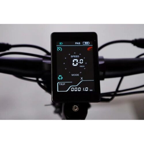 Nami Viper Burn-e Viper Der Nami Viper Burn-e Viper ist ein massiver Elektroroller, der die Konkurrenz wie Amateure aussehen lässt. Die Reichweite des Nami Burn-e Viper beträgt bis zu 150 Kilometer. Die zwei leistungsstarken bürstenlosen Elektromotoren machen ihn zu einem der wenigen Roller, mit denen man Burnouts machen kann. Der Nami Viper Burn-e ist mit eingebauten Vorder- und Rücklichtern, hydraulischen Bremsen, hydraulischer Federung und leicht austauschbaren Komponenten ausgestattet. Geschwindigkeit: 120 km/h Reichweite: 150 km