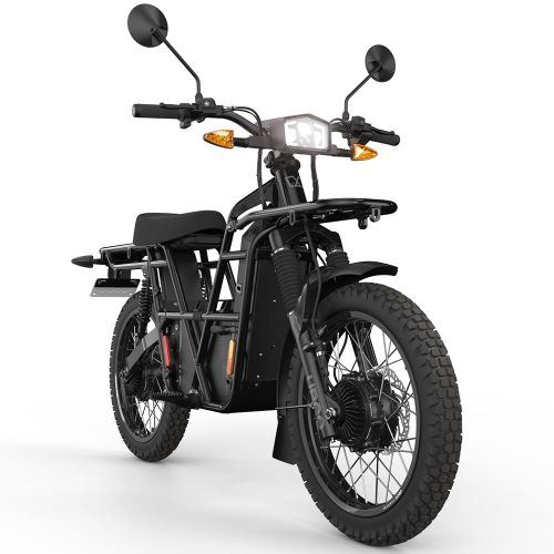 UBCO 2X2 Adventure Bike - Schwarz Ob auf der Straße oder im Gelände, dieses Elektromotorrad ist leicht und lässt sich daher problemlos in einem Transporter, LKW oder Wohnmobil transportieren. Der UBCO 2X2 Adventure erzeugt weniger als 75 dB und hat eine Reichweite von bis zu 120 km, genug für stundenlangen Fahrspaß. Mit einem Gesamttraggewicht von 150 kg können Sie problemlos alles mitnehmen. Höchstgeschwindigkeit 45 km/h | 28mph Gewicht inkl. Ladegerät 66-71kg | 145–156 lb Reichweite 70–120 km | 43-75 Meilen