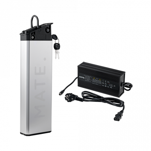 Mate X 750W Candy Crushed Die BEAST Mode Bikes sind wieder da! Dieses MATE X 750W Candy Crushed Elektrofahrrad, ausgestattet mit einem herkulischen Hi-Torque-Motor, gepaart mit einem ultra-ausdauernden Hi-Voltage-Akku, ist unser zeitloser Klassiker und Top-Seller zugleich. Seine unvergleichliche Handwerkskunst und Innovation zeigen sich im gesamten eBike. Schlüsselfunktionen wie selbstnachstellende Scheibenbremsen mit punktgenauer Modulation, ein intelligentes LCD-Farbdisplay mit USB-Anschluss, eine reaktionsschnelle Vollfederung und breite All-Terrain-Reifen runden dieses ultimative Paket ab. Geschwindigkeit: 32 km/h Reichweite: 120KM