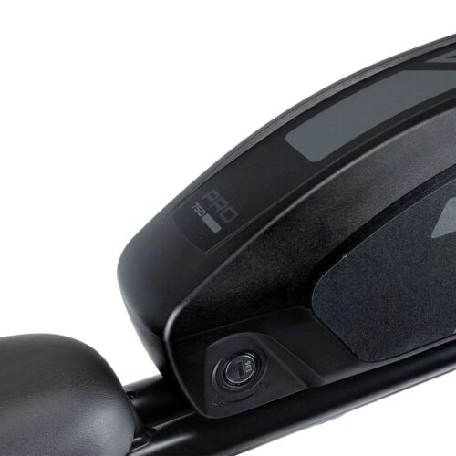 Super73 PRO 750 (3P) Batterie Erlebe ultimative Power mit dem PRO 750 herausnehmbaren Akku! Diese hochwertige Batterie wurde für maximale Leistung und Benutzerfreundlichkeit entwickelt. Dank der standardmäßigen SUPER73-Ladegeräte-Kompatibilität und einem automatischen Verriegelungssystem lässt sich die Batterie einfach und sicher montieren. ✅ Kompatibel mit 3-Pin SUPER73 Ladegeräten: 2A, 3A, 5A ✅ Inklusive 2 Schlüssel für zusätzliche Sicherheit ✅ 48V | 15Ah | 720Wh für starke Performance ✅ Leichtgewicht (4,2 kg) und UL2271-zertifiziert ✅ SUPER73-Decals für einen stylischen Look