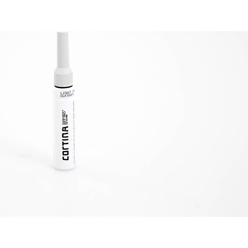 Curtain Lipstick Light Grey UGSW 7035 Matte